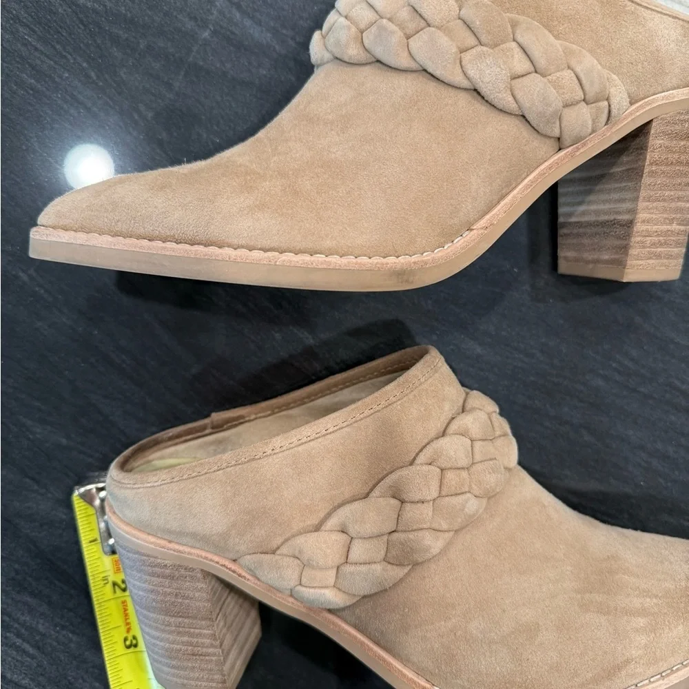 Dolce Vita suede mule. Size 7.5. - Picture 7 of 7